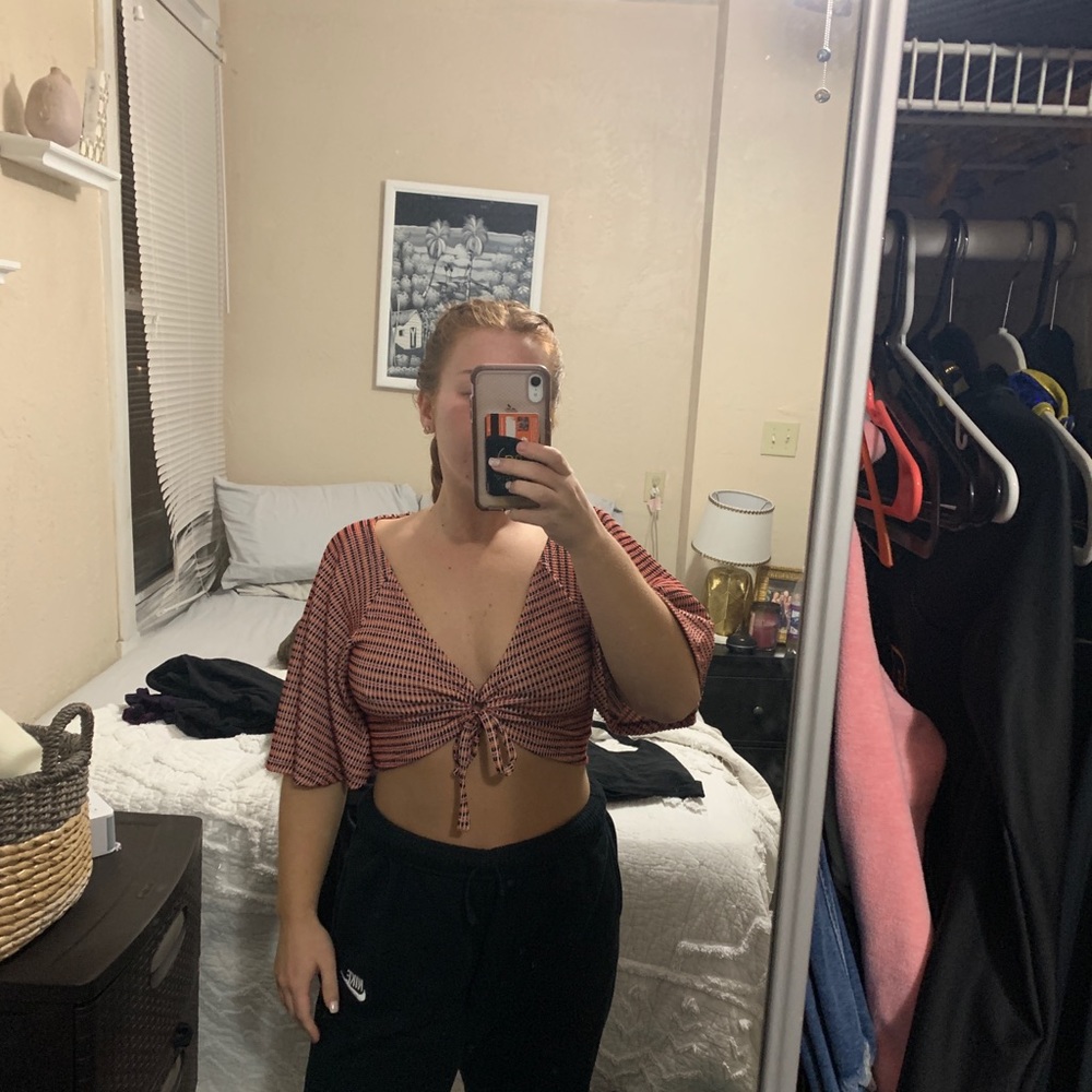 Urban outfitters crop top